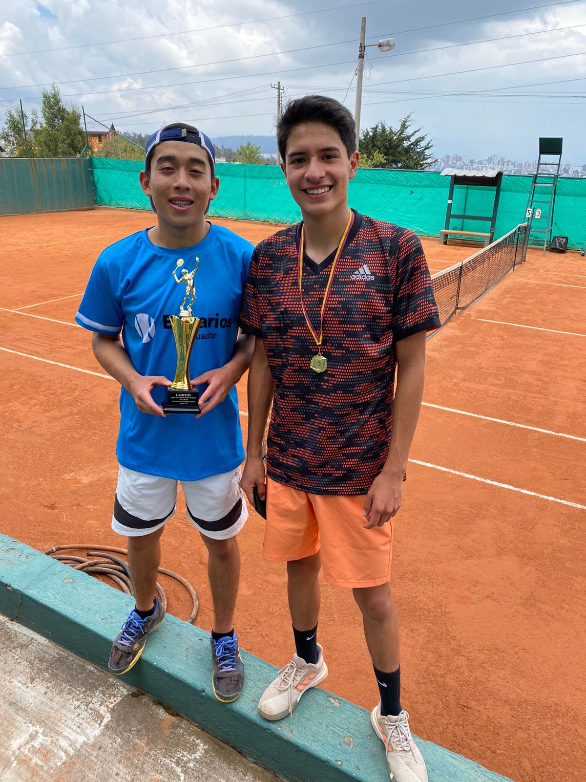Mateo y Sebas